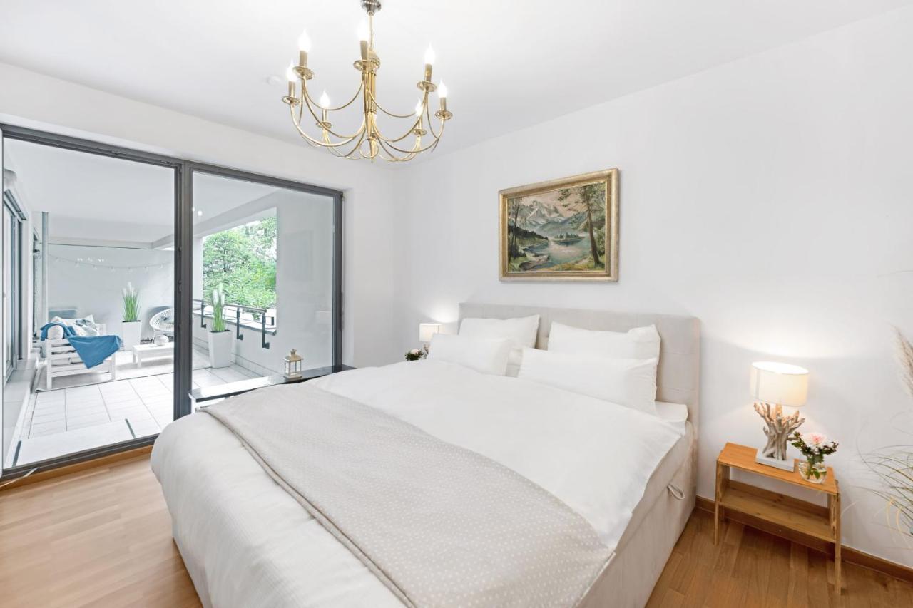 Zwei Zimmer Wohnung Im Stadtzentrum Mit Tiefgaragenplatz Мюнхен Экстерьер фото