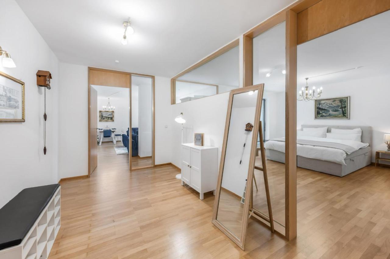 Zwei Zimmer Wohnung Im Stadtzentrum Mit Tiefgaragenplatz Мюнхен Экстерьер фото