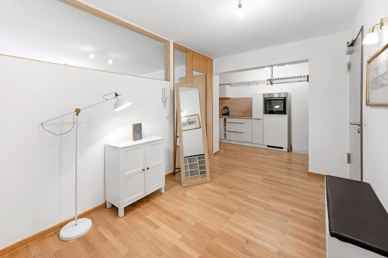 Zwei Zimmer Wohnung Im Stadtzentrum Mit Tiefgaragenplatz Мюнхен Экстерьер фото